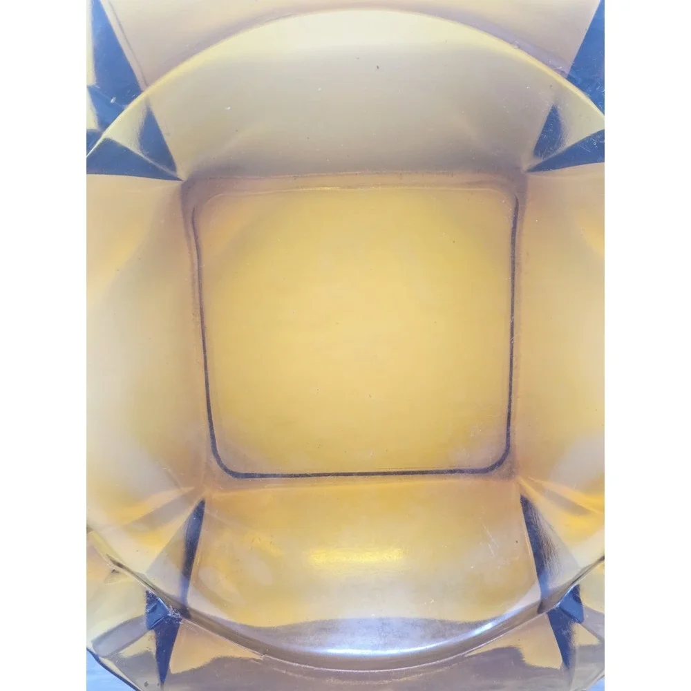 Vintage 8" Amber Glass Octagon Ashtray Arrows - Great Condition!‎ - Picture 5 of 10